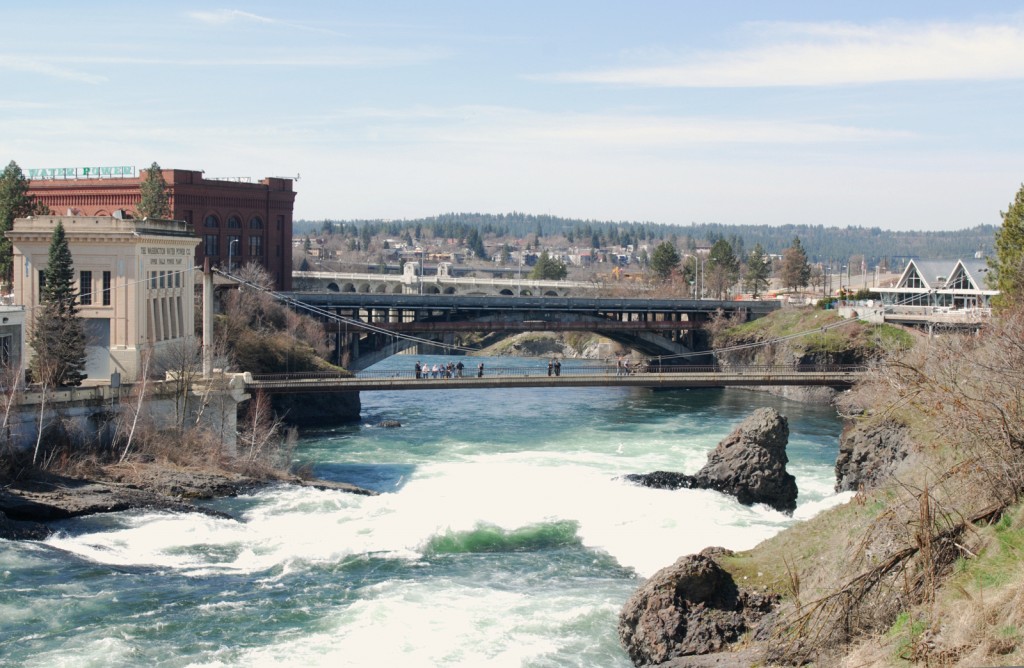 Footbridge over Upper Falls